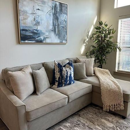 Lovely 1 Bedroom Apt Midtown Htx Houston Esterno foto