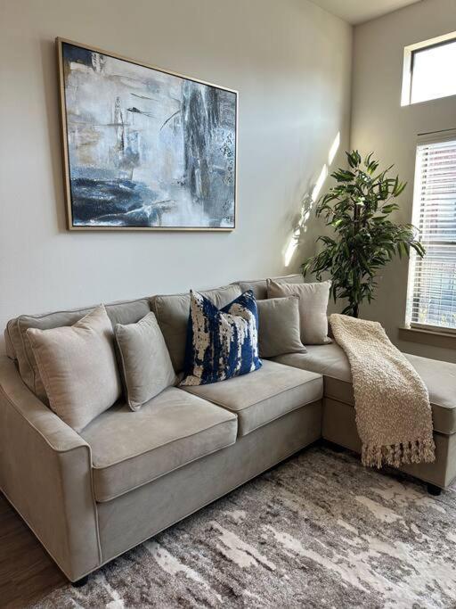 Lovely 1 Bedroom Apt Midtown Htx Houston Esterno foto